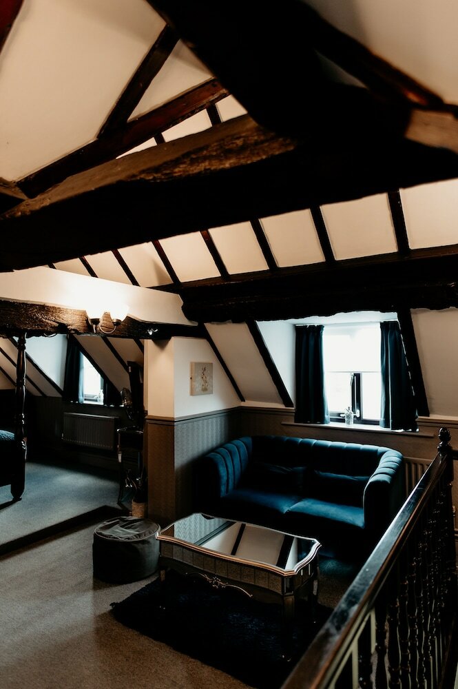 Фото Oak Farm Hotel