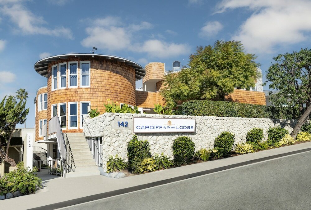 Фото Cardiff by the Sea Lodge