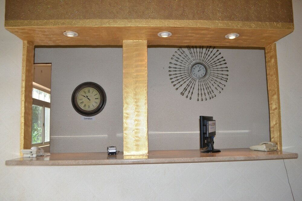 Фото Executive Airport Hotel