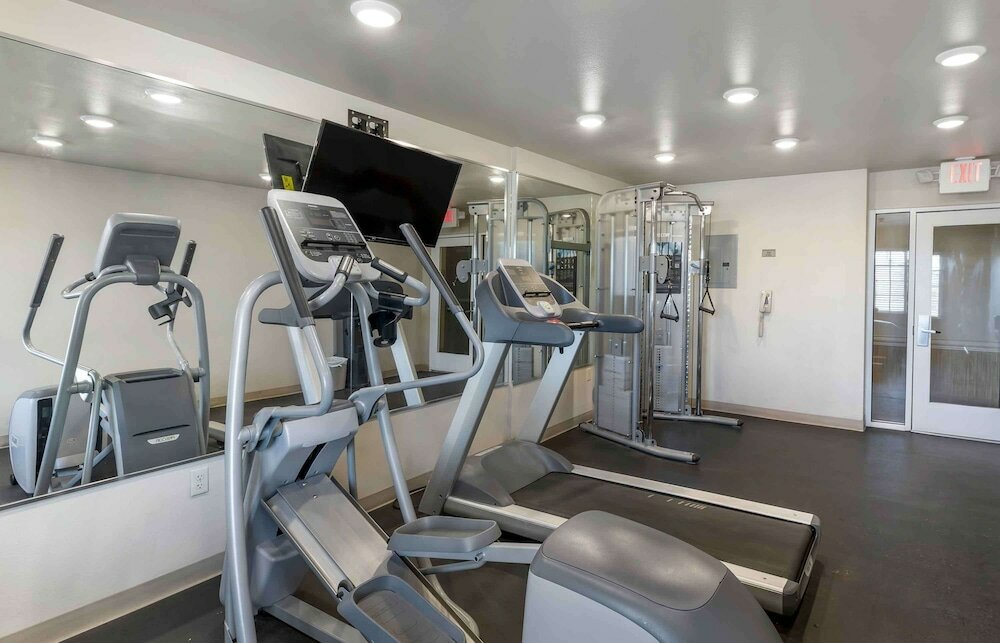Фото WoodSpring Suites Aurora Denver Airport, an Extended Stay Hotel