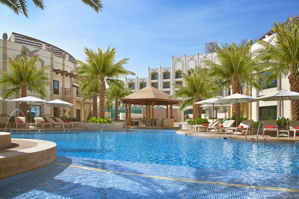 Фото Al Ain Rotana