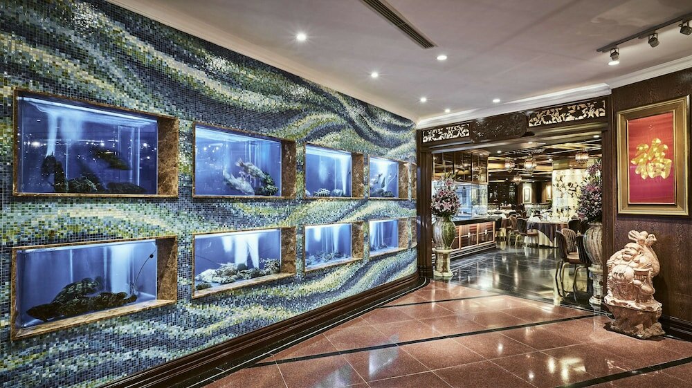 Фото Windsor Plaza Hotel