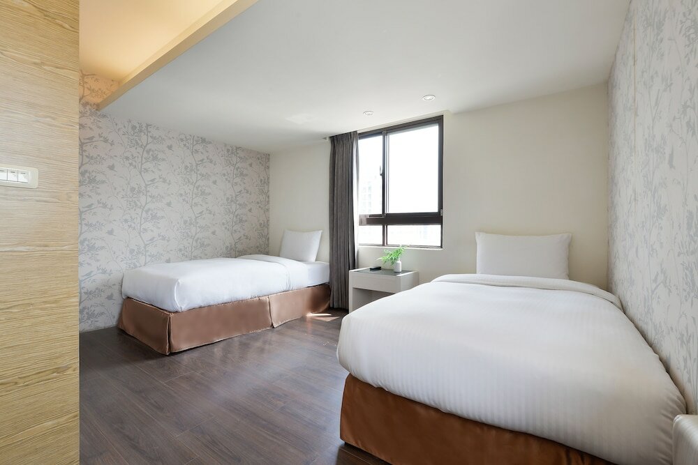 Фото Taichung One Chung Hotel