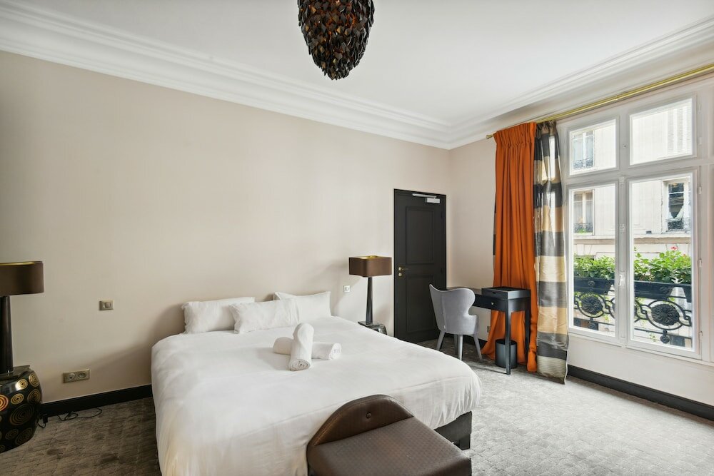 Фото Hôtel Le Paris Singulier