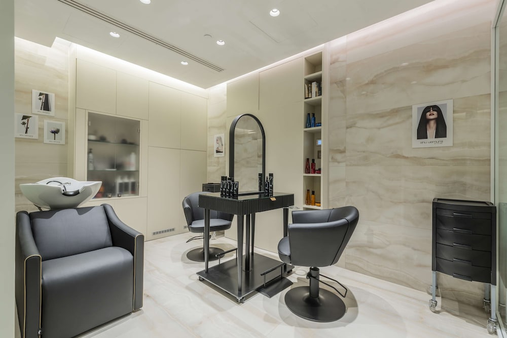 Фото Aleph Rome Hotel, Curio Collection by Hilton