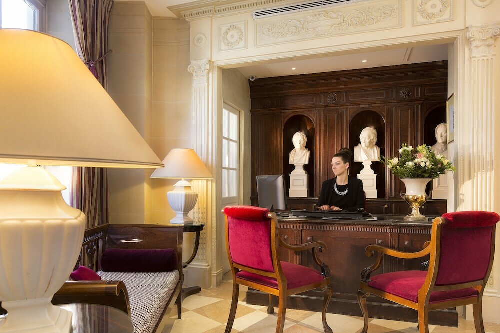 Фото Hôtel des Grands Hommes