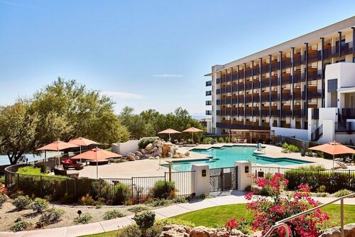 Гостиница ADERO Scottsdale Resort Autograph Collection в Скоттсдейле