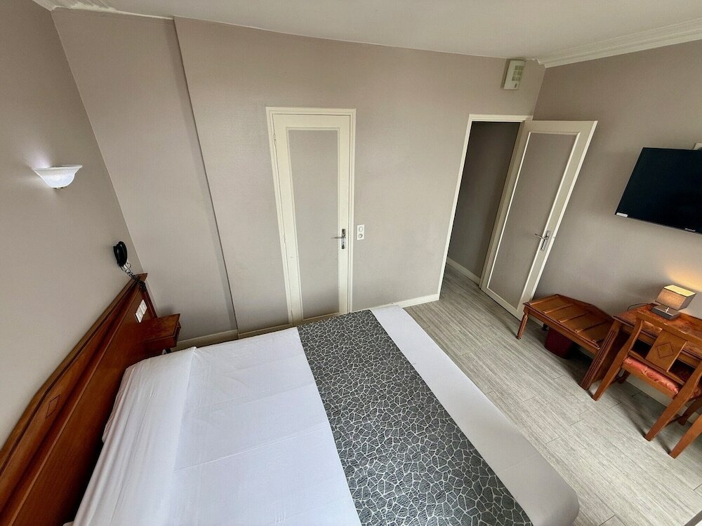 Фото New Hotel Gare du Nord