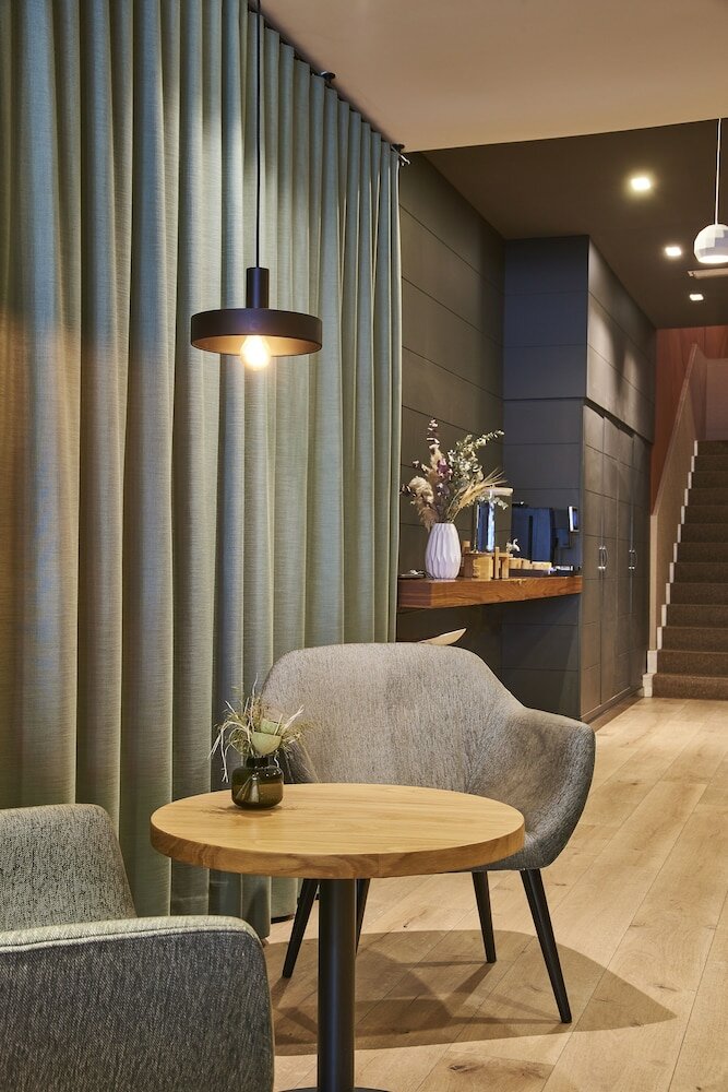 Фото 121931630232