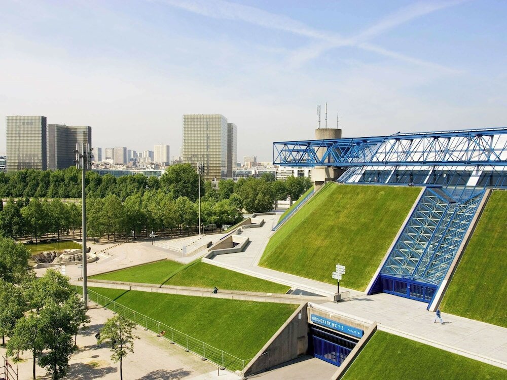 Фото отеля 2