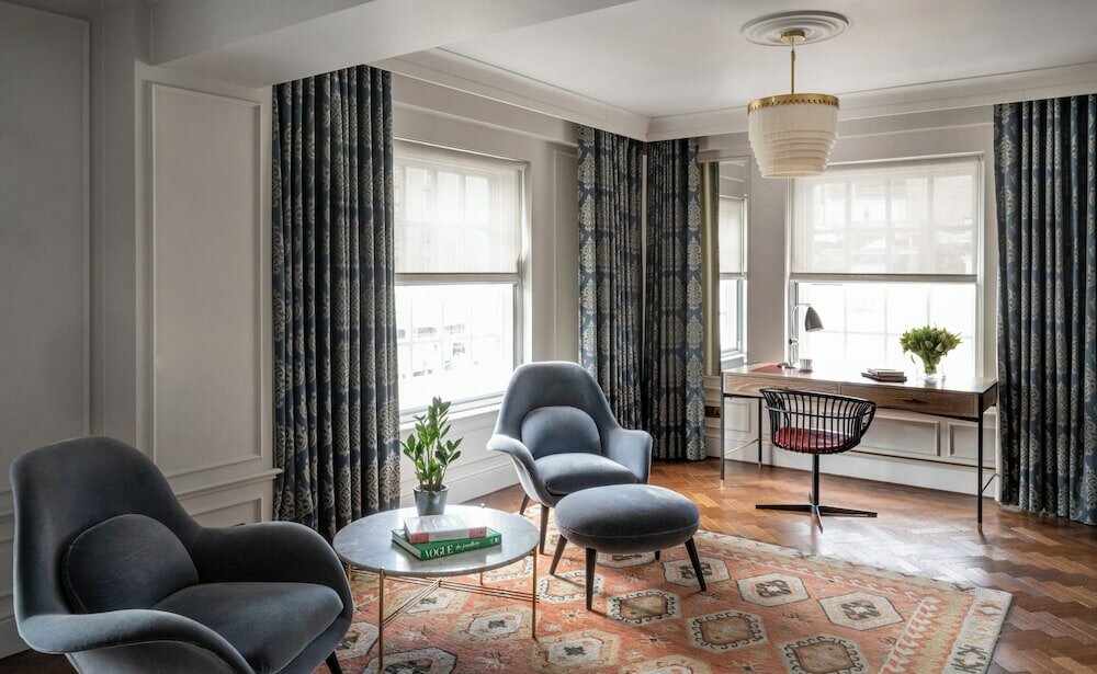 Фото The Bloomsbury