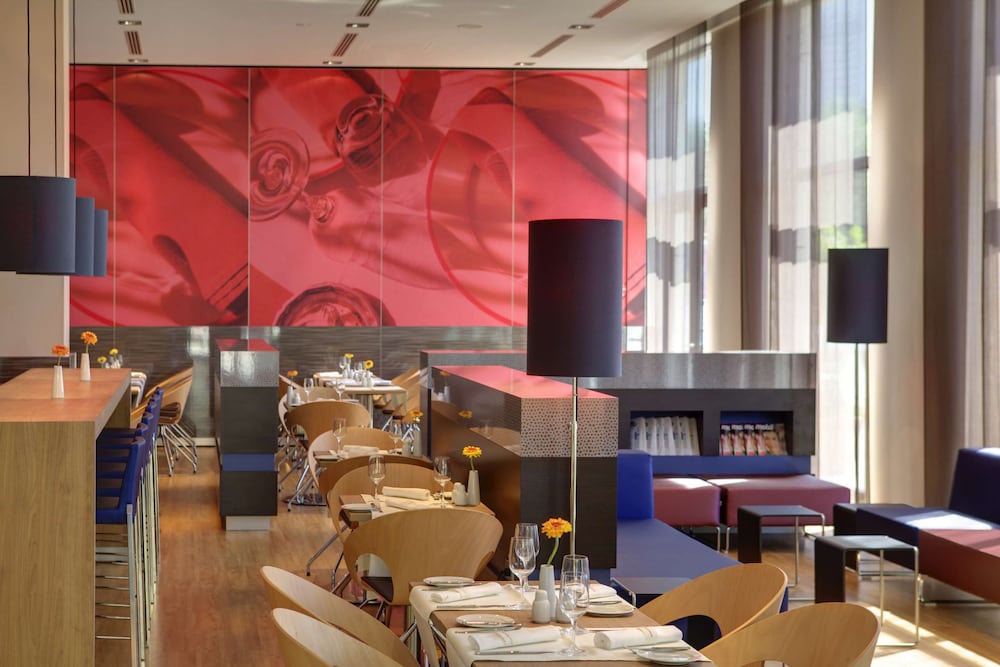 Фото IntercityHotel Leipzig