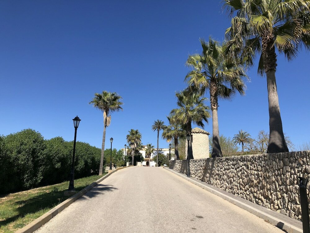 Фото Son Manera Retreat Finca