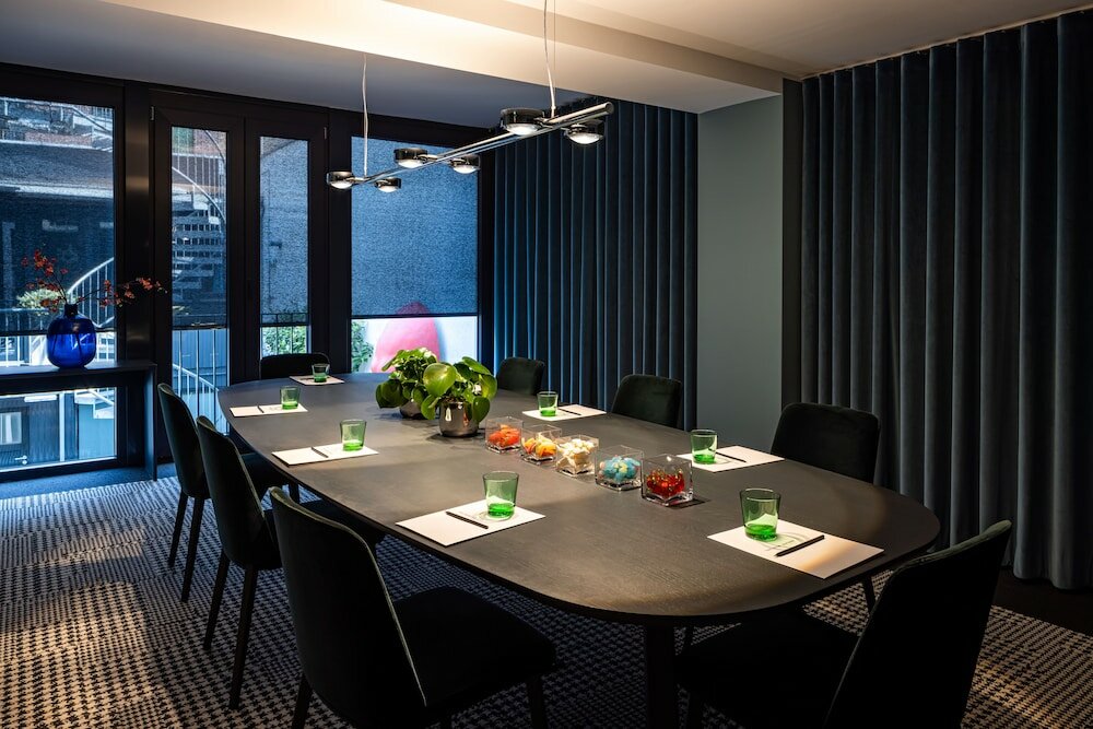 Фото The Midtown Hotel by The New Yorker