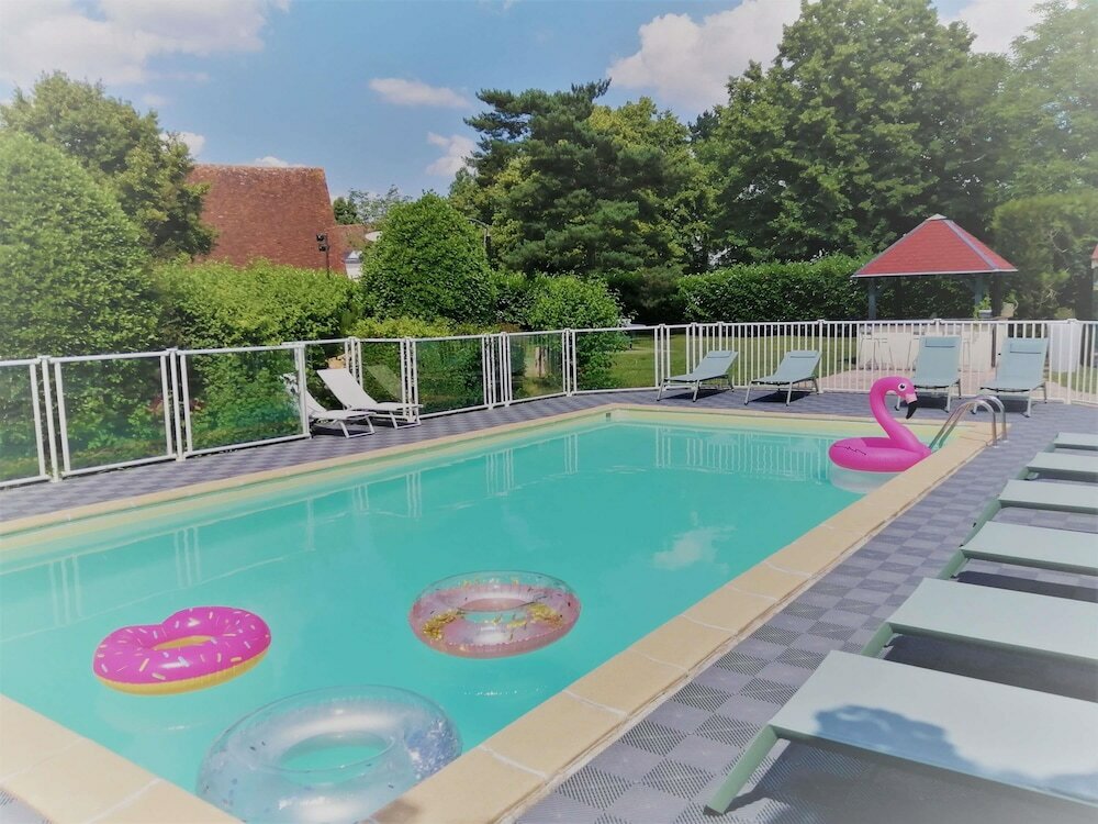 Фото Ibis Styles Tours Sud