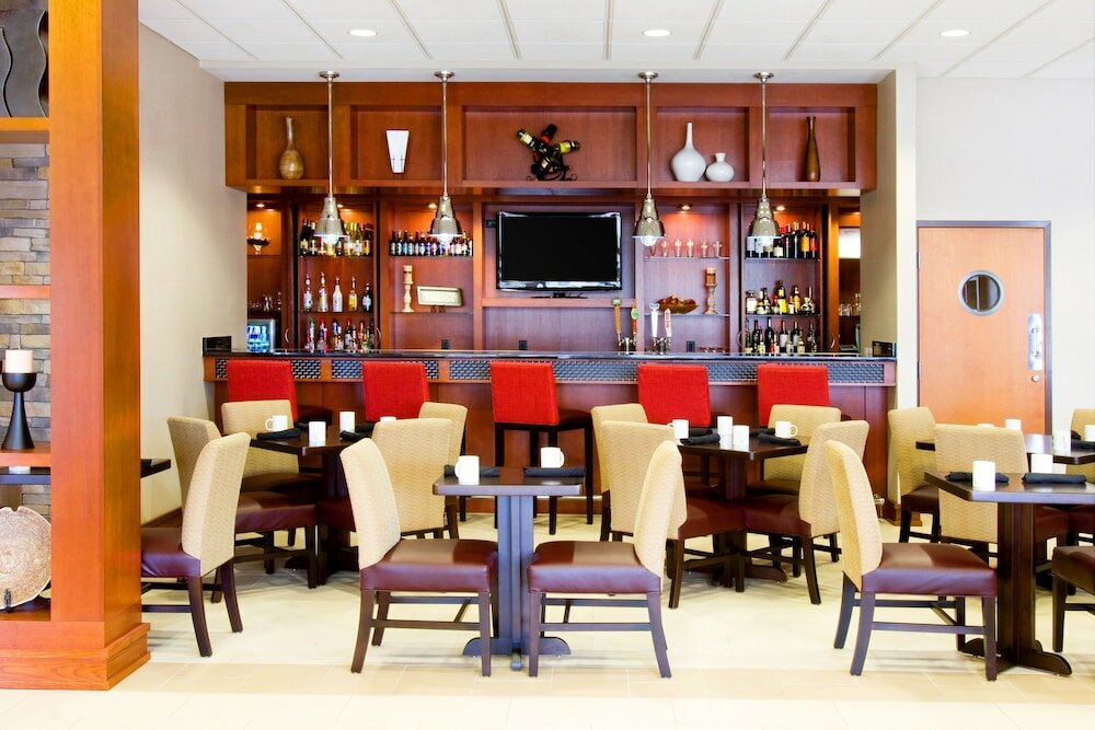 Фото Four Points by Sheraton Raleigh Durham Airport