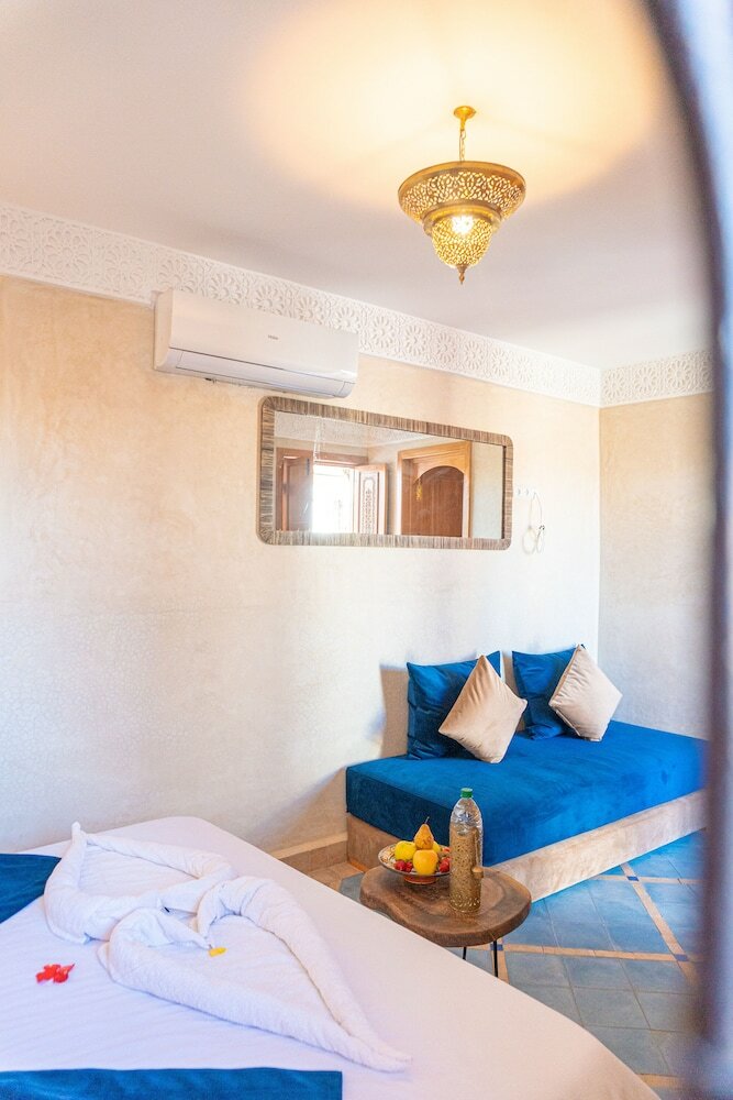 Фото Riad Louaya