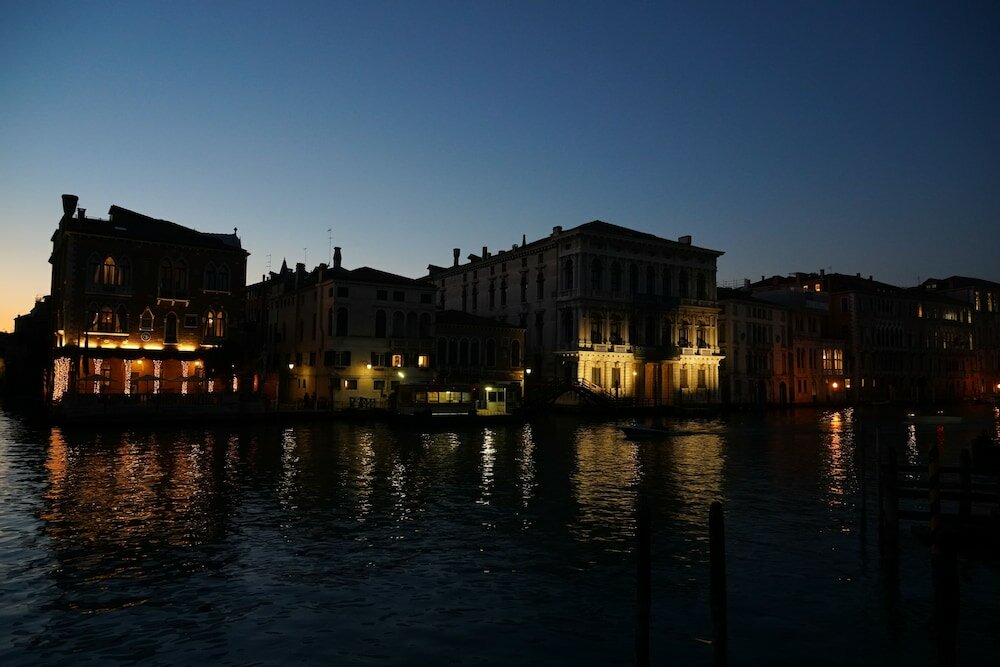 Фото Granda Sweet Suites