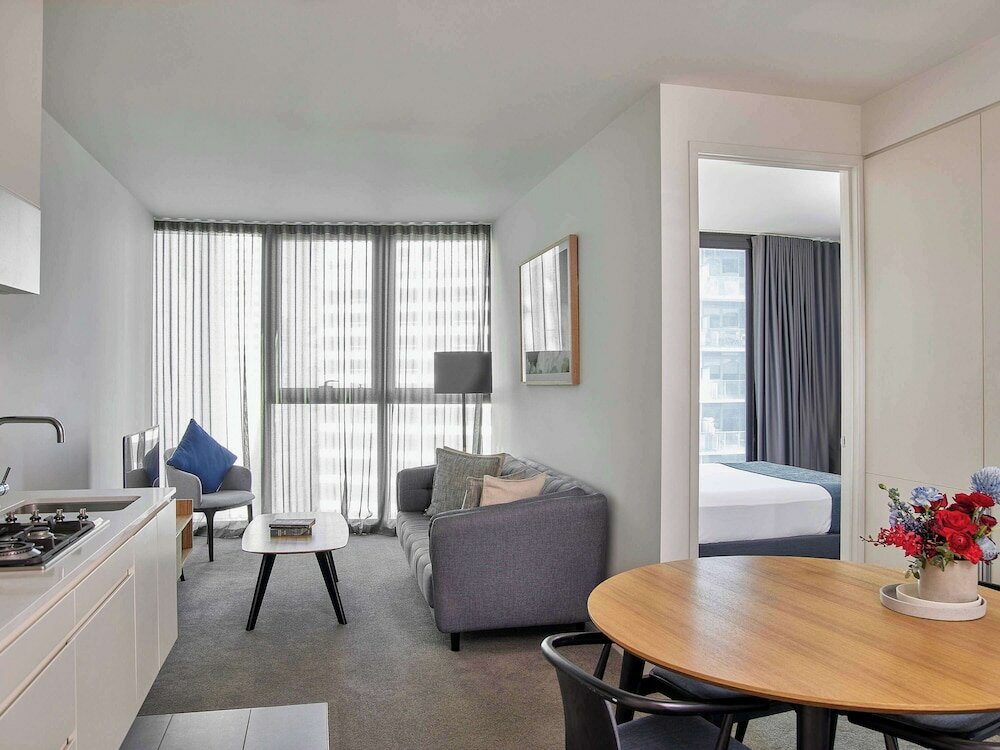 Фото Shadow Play by Peppers