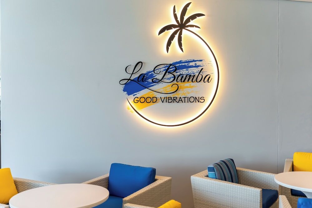 Фото Blaauwberg Beach Hotel