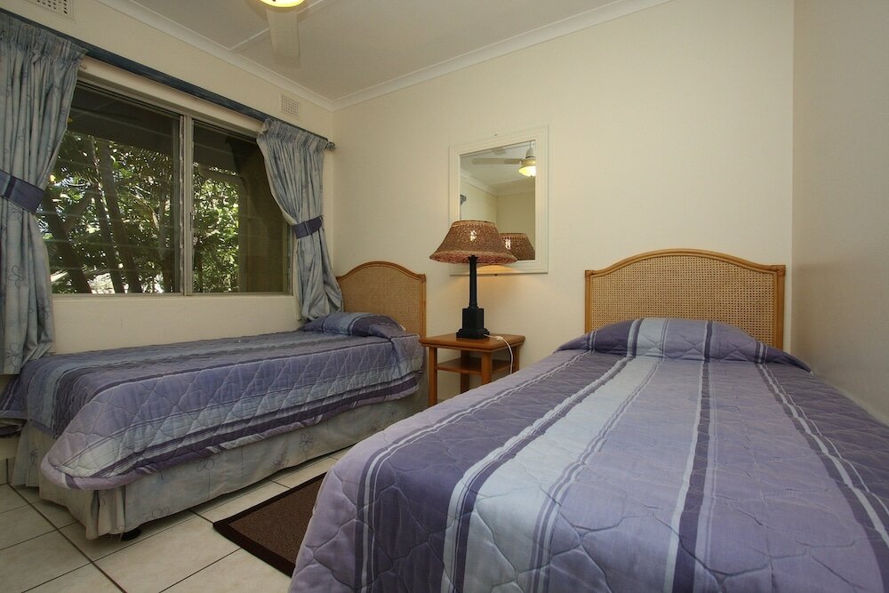 Фото First Group La Rochelle