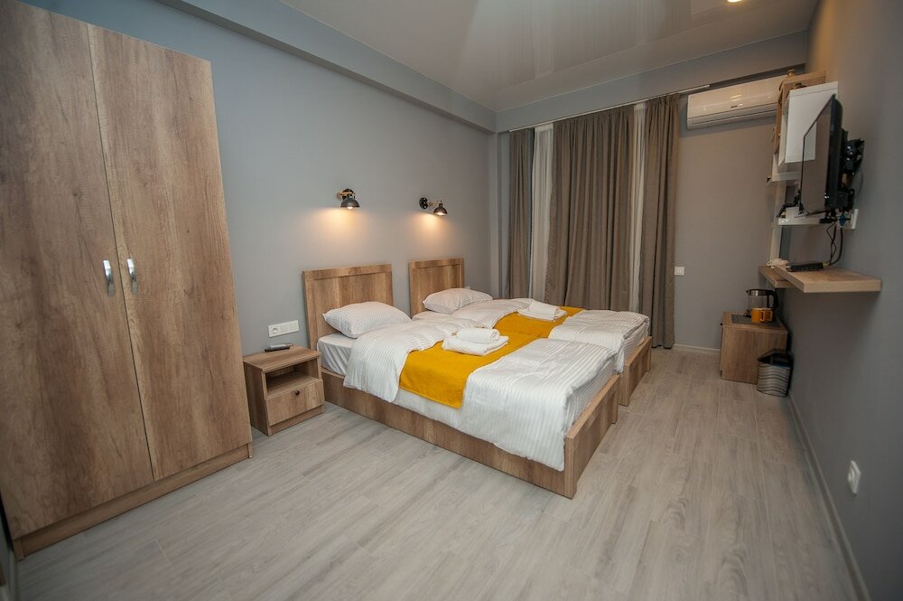 Фото Easy Hotel Tbilisi