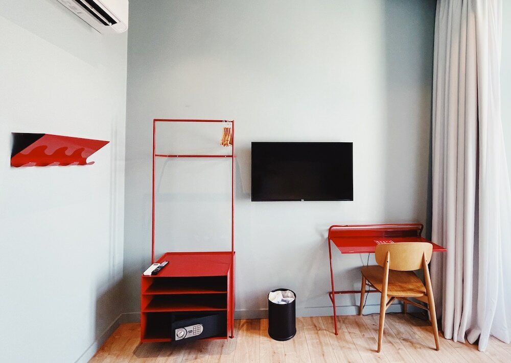 Фото Esqina Cosmopolitan Lodge