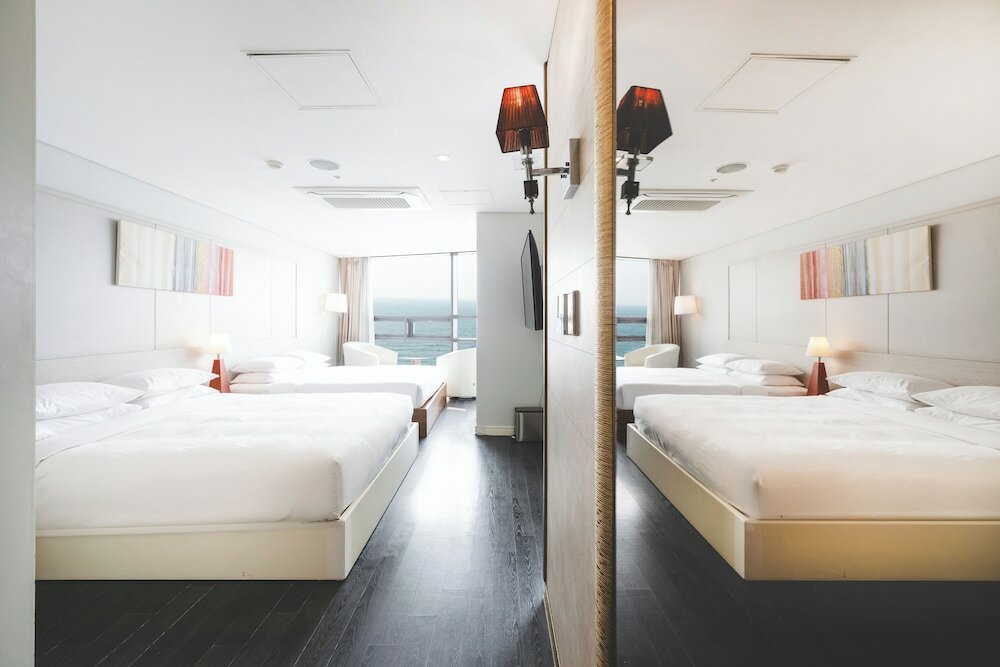 Фото Sunset Business Hotel