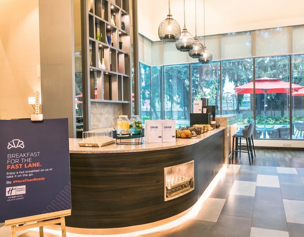 Фото Holiday Inn Express Kolkata Airport, an Ihg Hotel