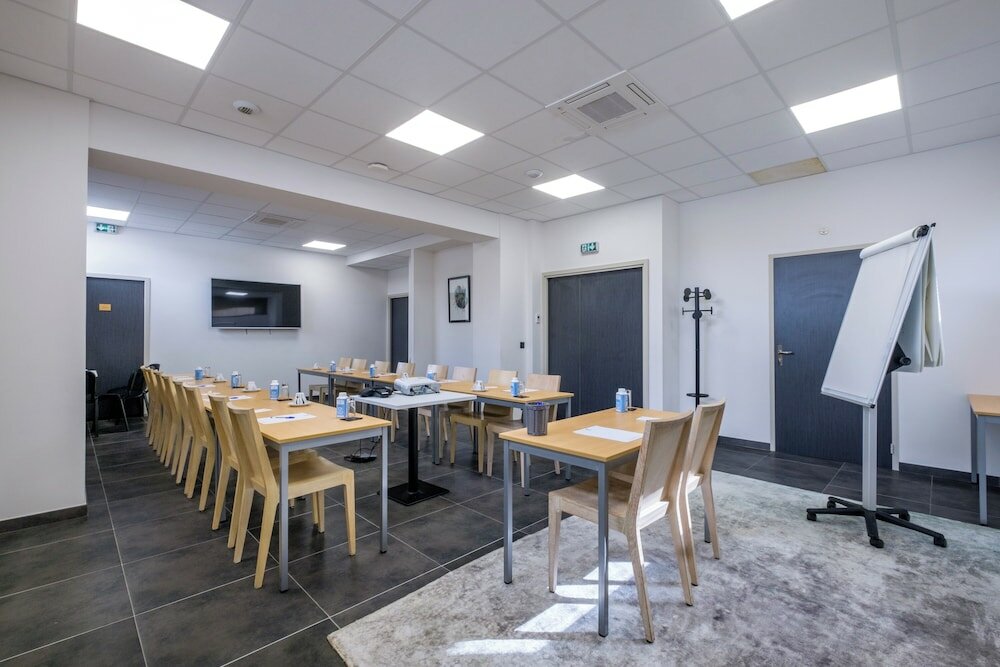 Фото Best Western Hotel Journel Antibes-Juan-les-Pins