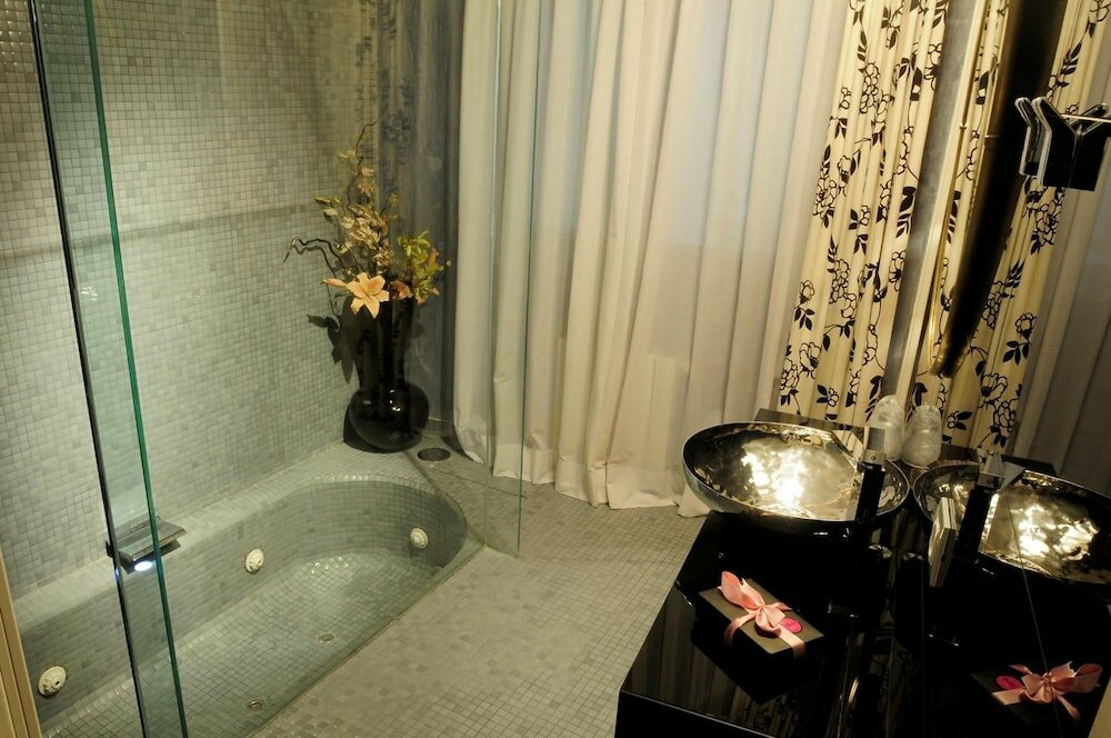 Фото Ab Design Suites Madrid