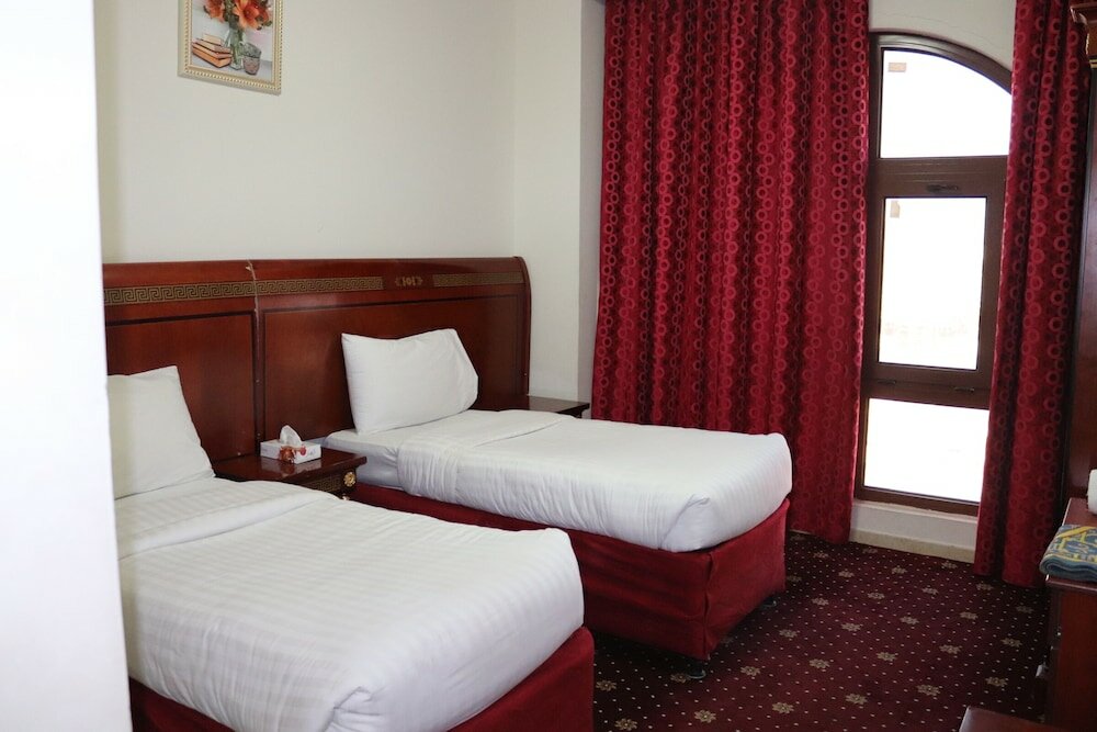 Фото Karam Taibah Almasi