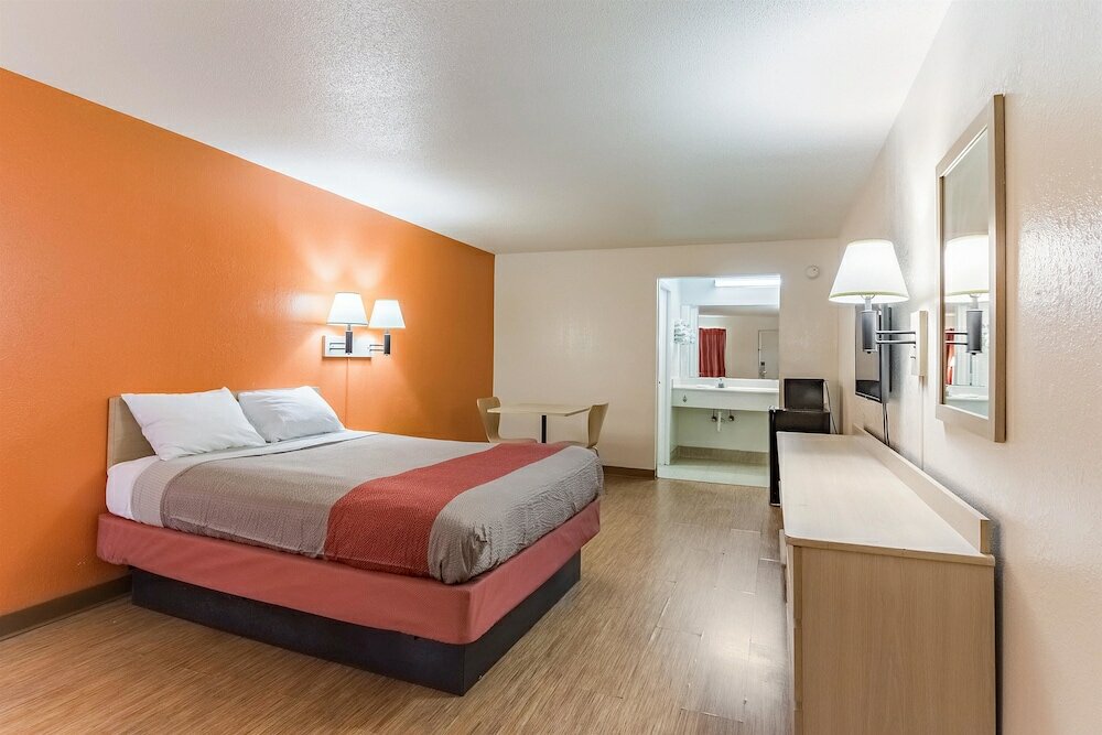 Фото Motel 6 Raleigh, Nc - Cary