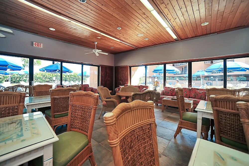 Фото Oceanique Resort by Capital Vacations