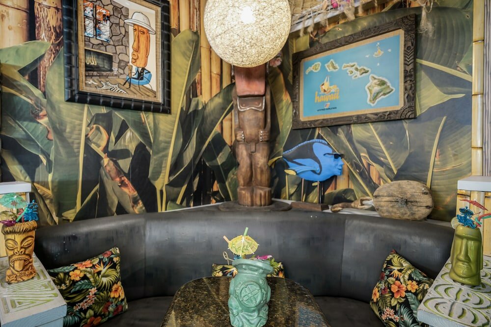 Фото Caliente Tropics Hotel