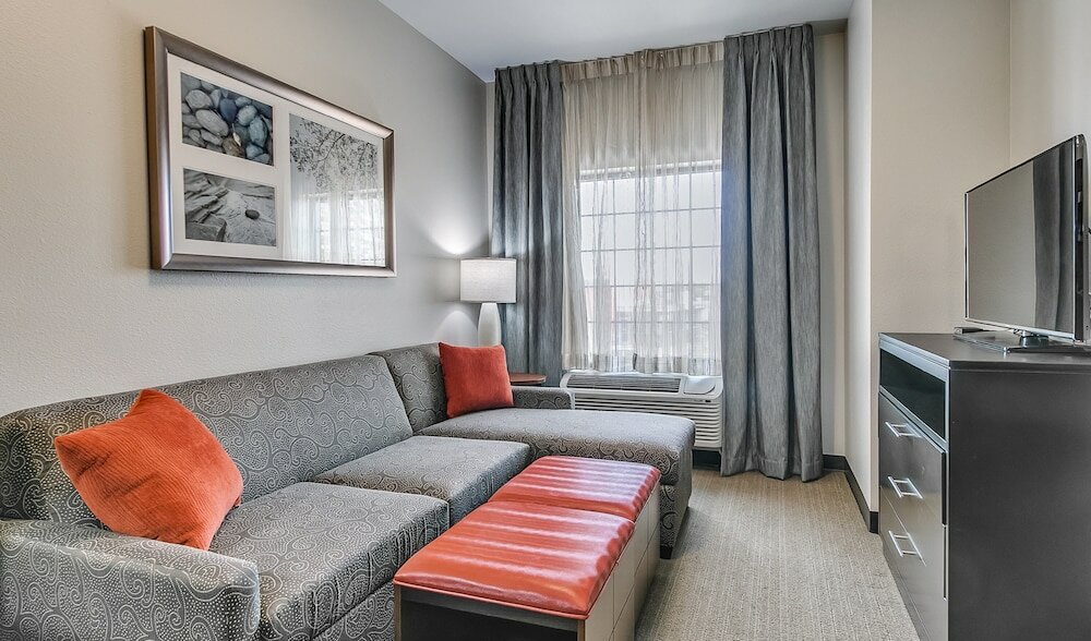 Фото Staybridge Suites Lubbock South, an Ihg Hotel