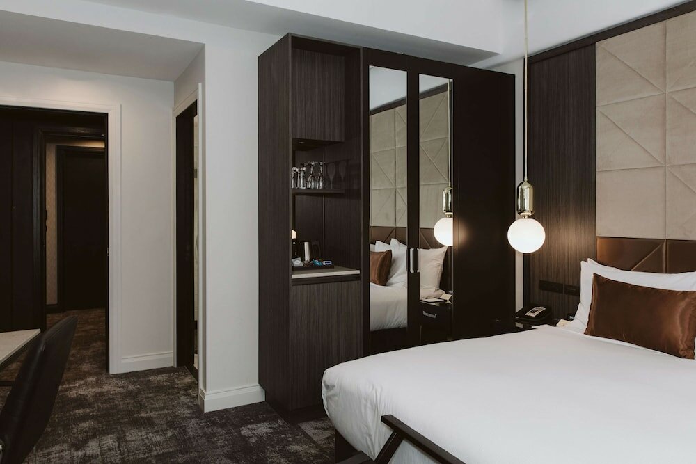 Фото Doubletree by Hilton Wellington