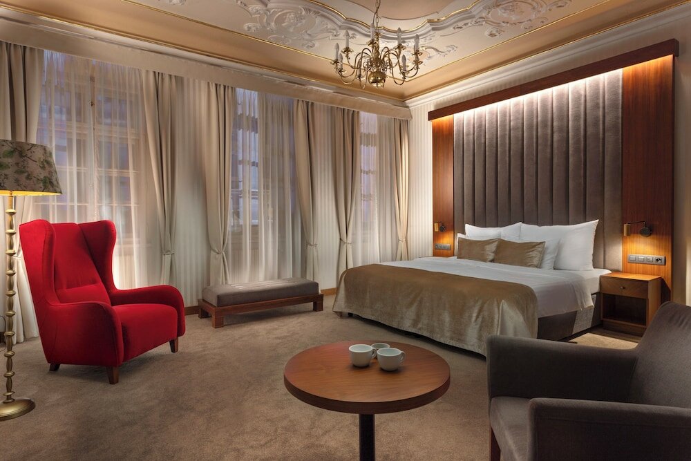 Фото Hotel Pod Vezi