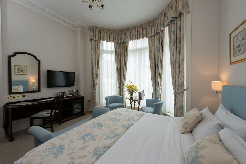 Фото Park International Hotel