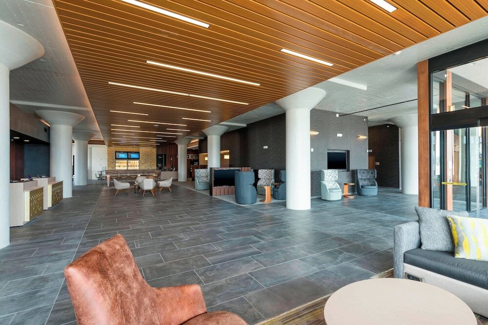 Фото Courtyard by Marriott Waterloo Cedar Falls