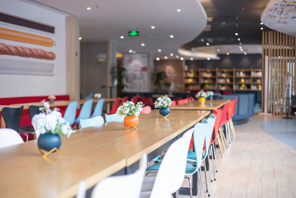 Фото ibis Shanghai Lianyang