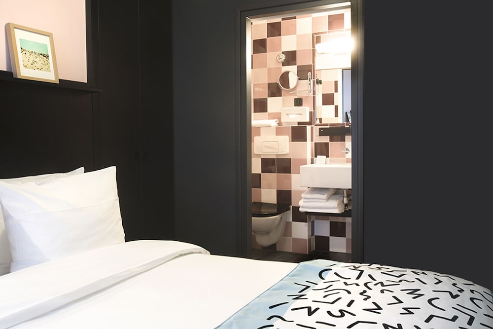 Фото Hotel The Dutch