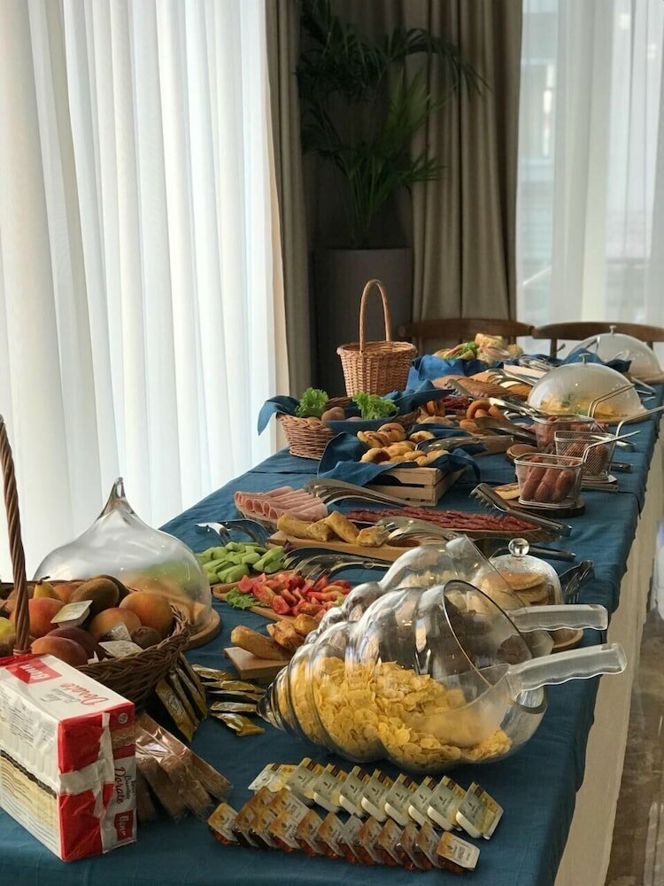 Фото Blue Marine Hotel