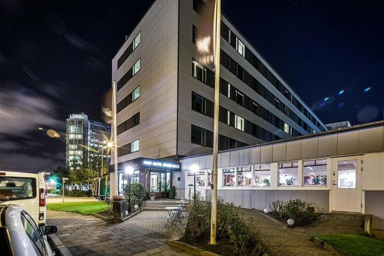 Фото отеля 1