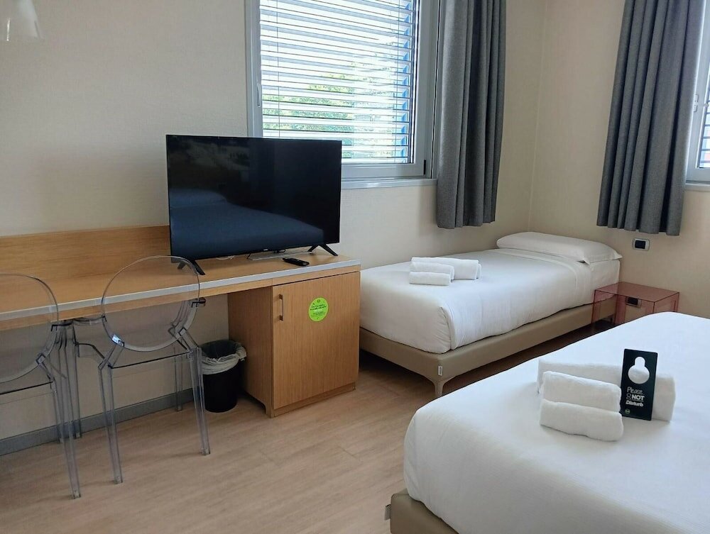 Фото B&b Hotel Milano La Spezia