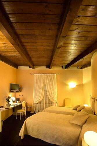 Внешний вид отеля Hotel Cascina Di Corte в Венария-Реале, фото 5