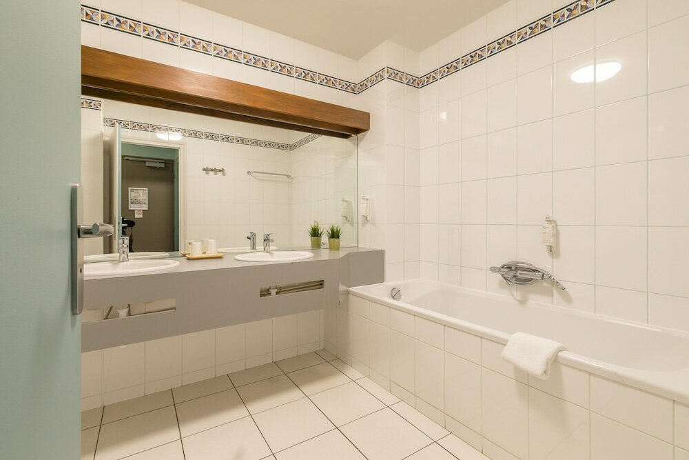 Фото Le Central Boutique Hotel