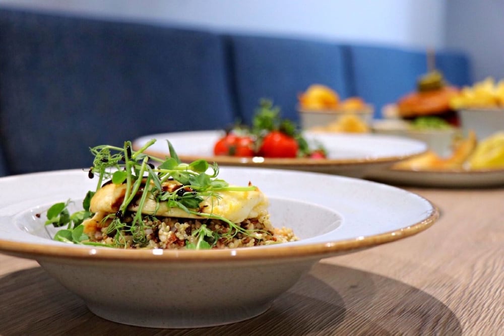 Фото Bournemouth West Cliff Hotel