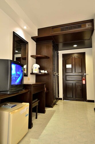 Гостиница Samui First House Hotel в Самуи