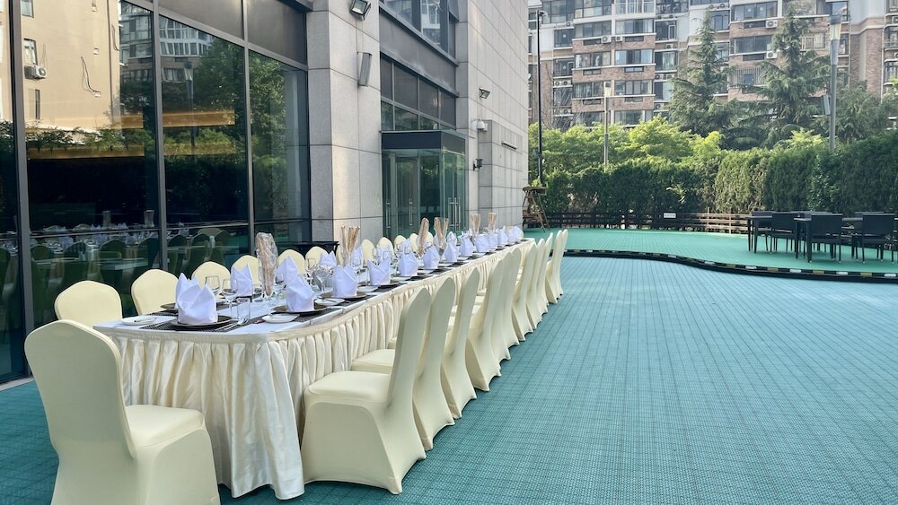 Фото Holiday Inn Qingdao City Centre